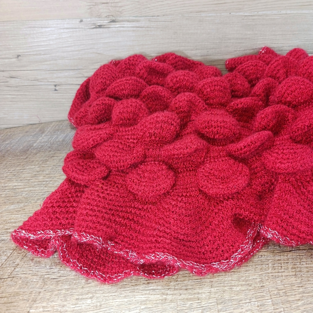Knit Infinity Scarf Women's One Size Red Silver Metallic Ruffled Textured - Picture 3 of 6